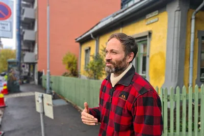 Laksebokforfattar Simen Sætre kjem med klare oppfordringar til oppdrettarane