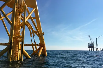 Trump turmoil further delays major US offshore wind contracts