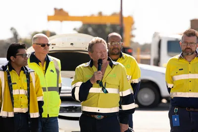 Billionaire Andrew Forrest's Fortescue steps back from 5GW green power for mining plan