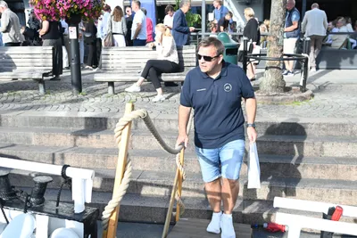 Hofseth: – Flyfrakt er en katastrofe