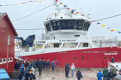 Skulle ha dempet brønnbåtdåp i regnet: – Setter pris på at såpass mange valgte å komme