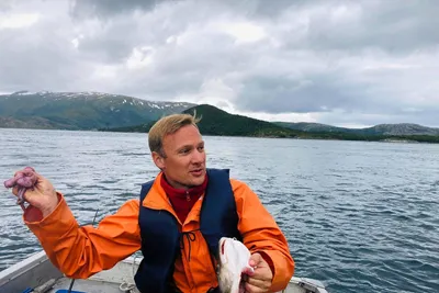 Mener Statsforvalteren hindrer oppdrettsvekst i Nordland. Nå vil han ha statsråden på banen