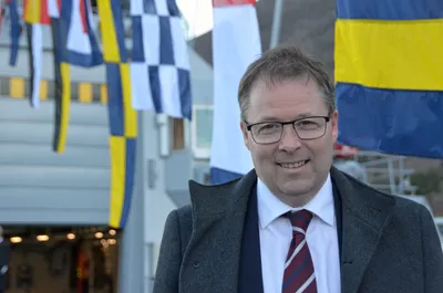 TV 2: Satt med NTS-aksjer som statsråd