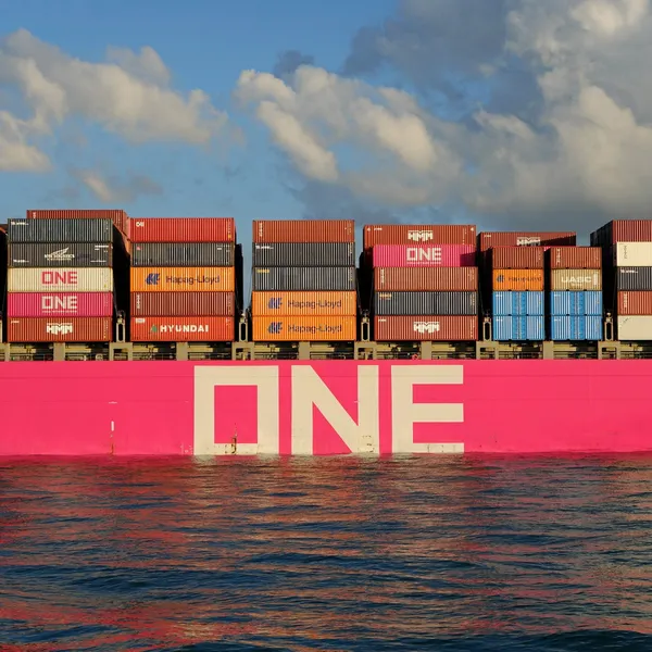 海上コンテナ セット　MOL、NYK LOGISTICS、K LINE NYK Line, MOL and K Line set to share $1.7bn ONE dividend