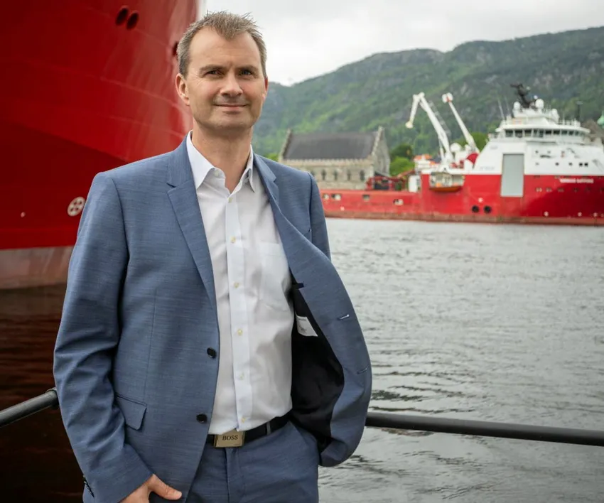 Ga seg i Sekkingstad i februar. Nå har Even Hopland fått seg ny jobb