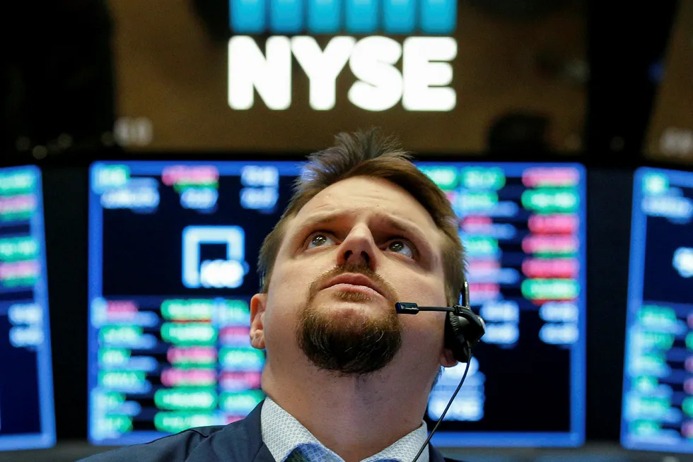Oil price: Brent rose $1.02 on the day to settle at $72.06 a barrel