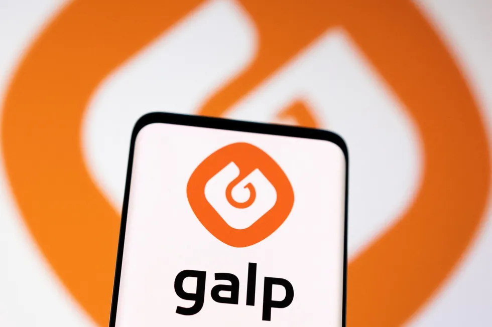 Galp shares edge down after production shortfall