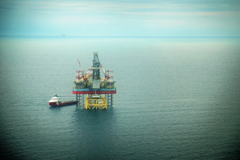 Maersk Integrator: set to drill for MOL off Norway