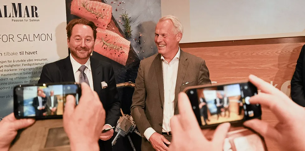 Kjell Inge Rokke and SalMar CEO Gustav Witzoe unveil the news.