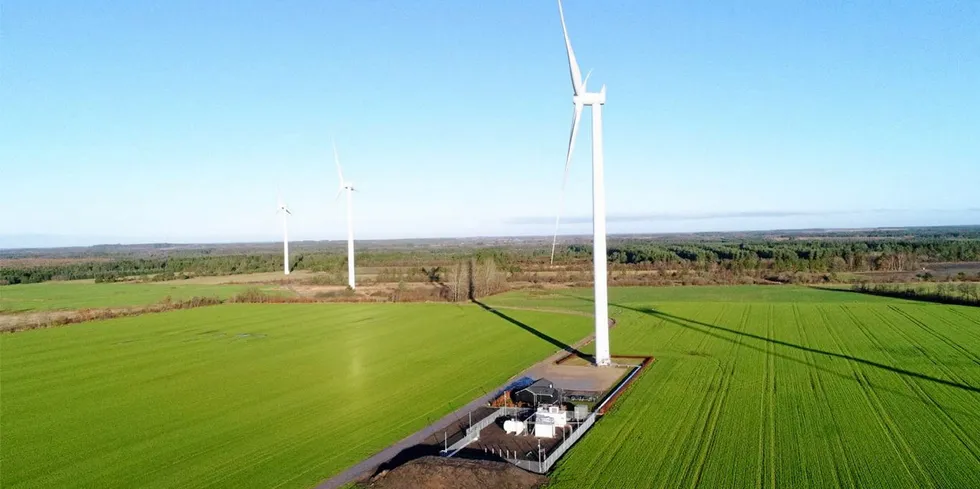 Siemens Gamesa's pioneering wind-to-green H2 project in Brande, Denmark.