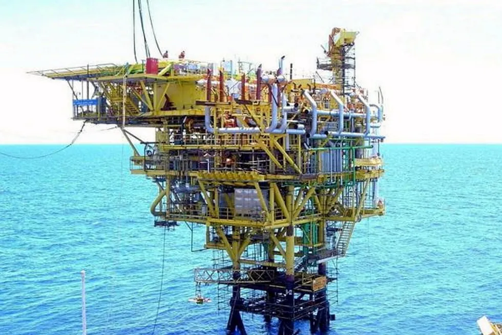 Intervention plans: the PPER-1 fixed platform - now renamed 3R-1 platform - in the Peroa-Cangoa field