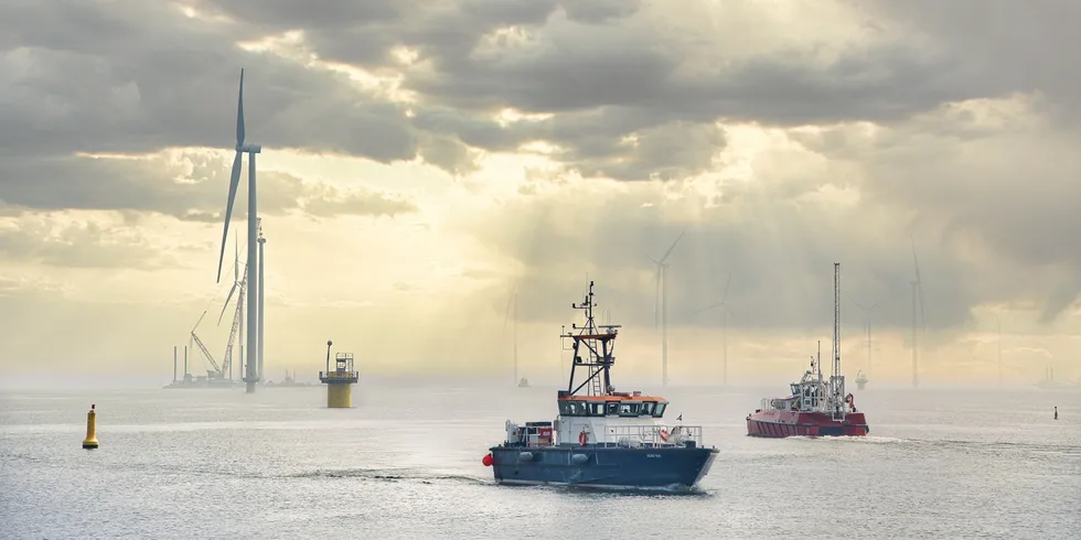Cloudberry now works together with Ventolines which built the Wind Farm Fryslân on the Dutch Ijsselmeer Lake pictured here