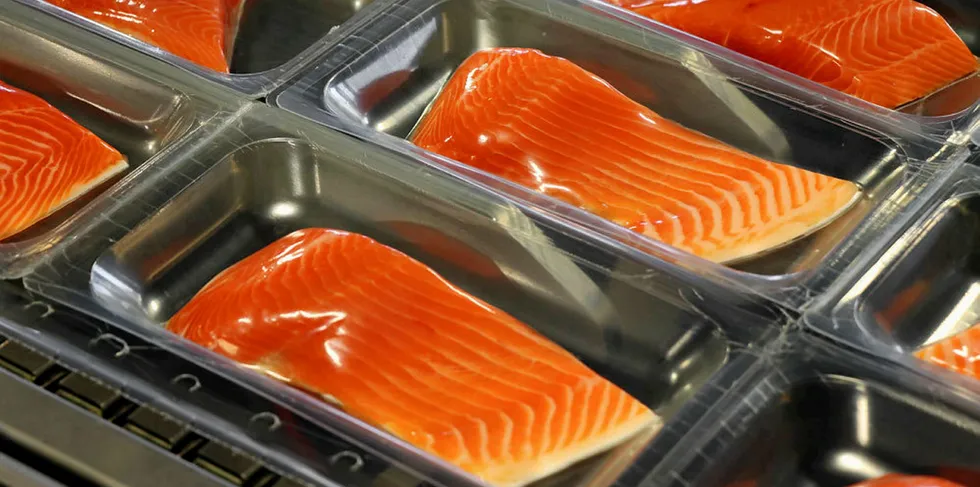 The EC is investigating collusive practices in the Atlantic farmed salmon sector.