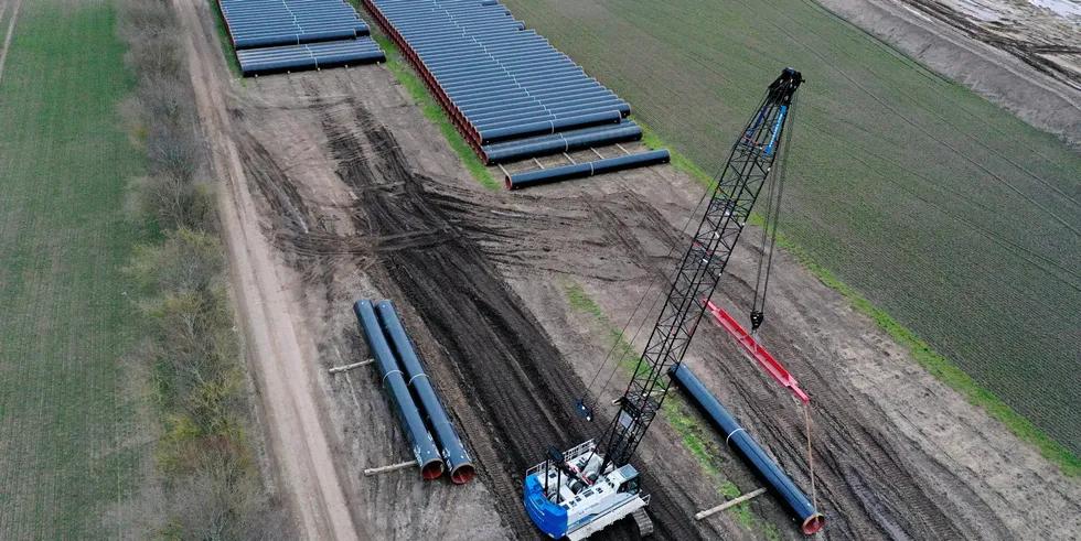 Construction of the Eugal gas pipeline through Germany