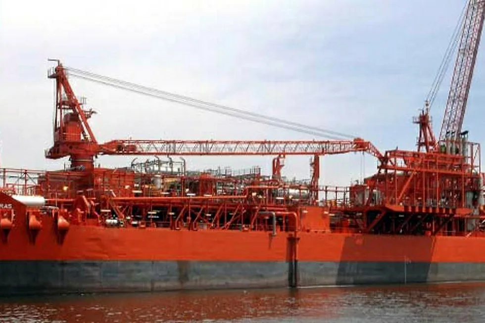 Contract extension: the Petrojarl Cidade de Rio das Ostras FPSO