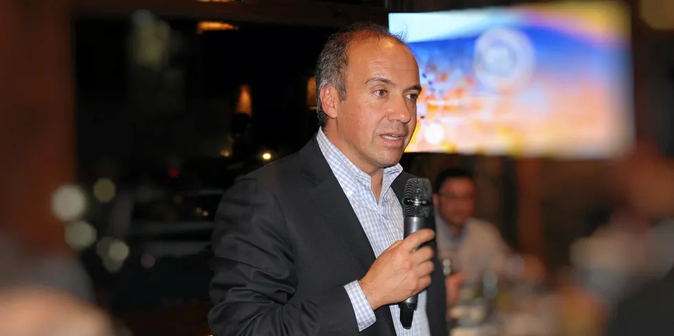 BioMar would be happy to use genetically modified (GM) rapeseed oil for fish feed, but only if the oil is accepted throughout the value chain, BioMar CEO Carlos Diaz said.