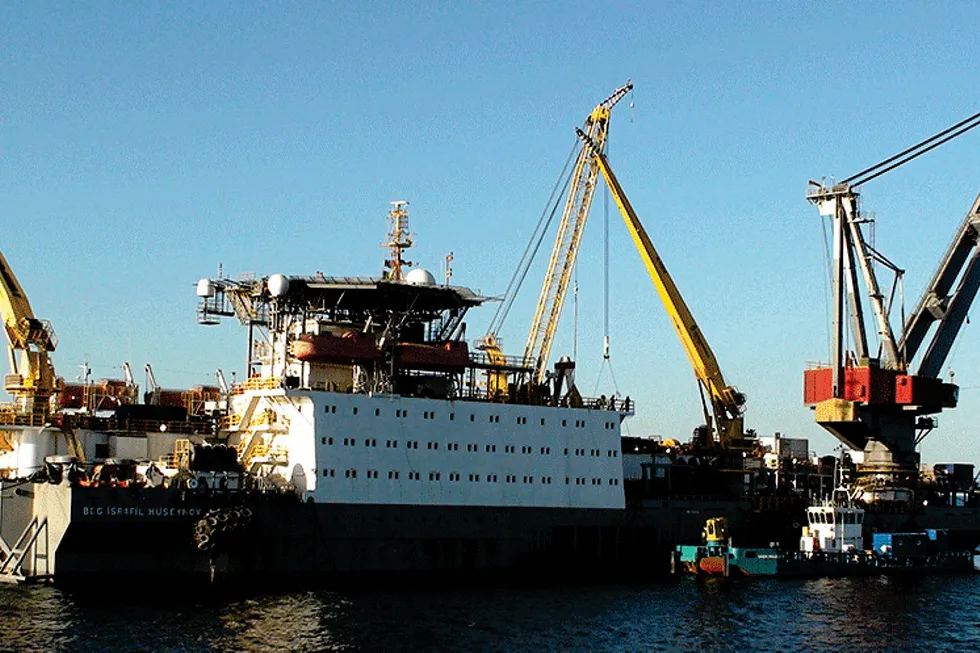 Pipelay barge Israfil Huseynov