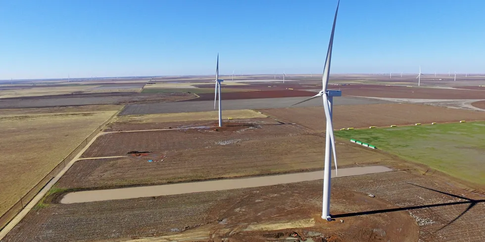 Apex's Cotton Plains / Old Settler wind farm in Texas, US