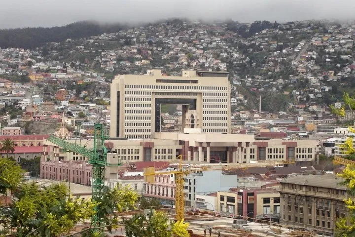 Large parts of Chile were hit by a power outage last night. Here we see the country's National Assembly, which is headquartered in Valparaíso, which is the port city for the capital Santiago.