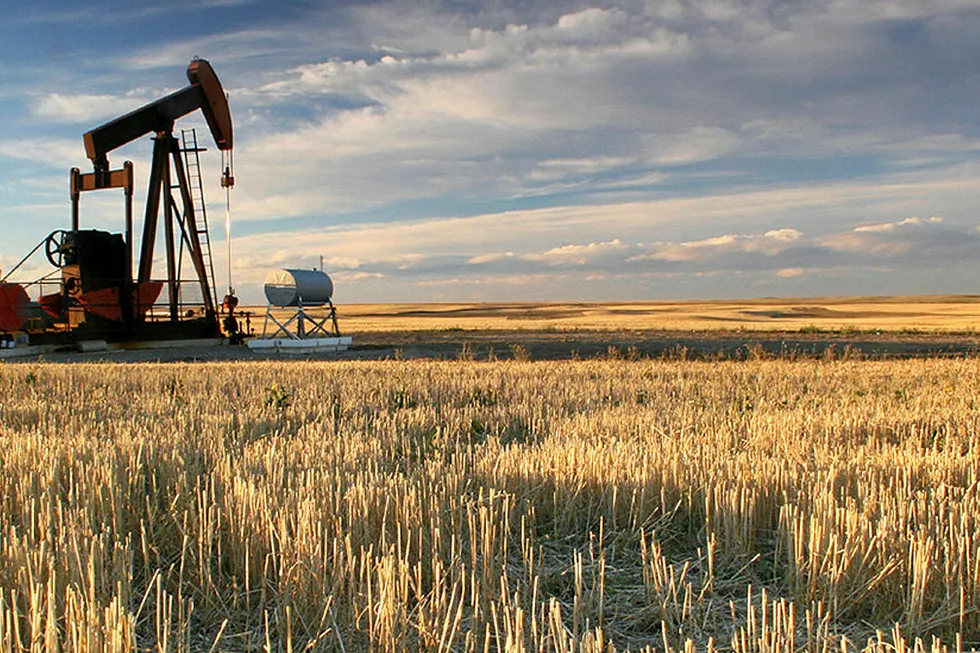 Onshore rig count up: last month in US and Canada