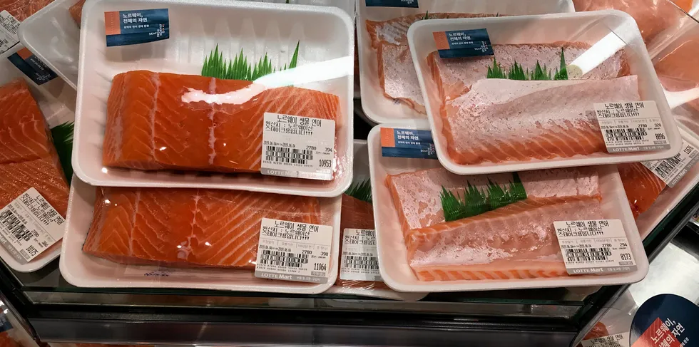 With Russia's invasion of Ukraine and high farmed salmon prices, trading was quiet in Norway on Friday.
