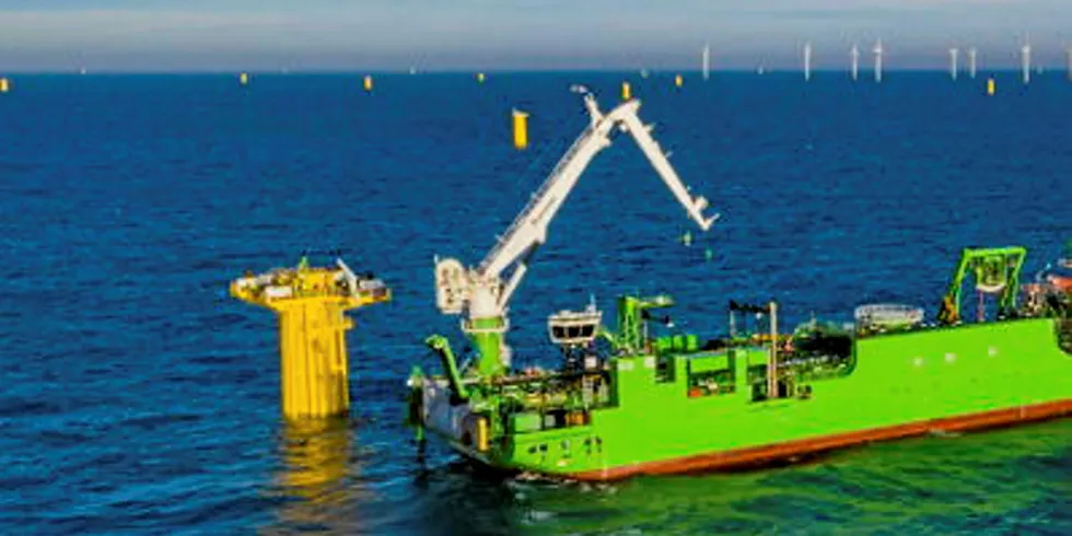 DEME cable laying vessel