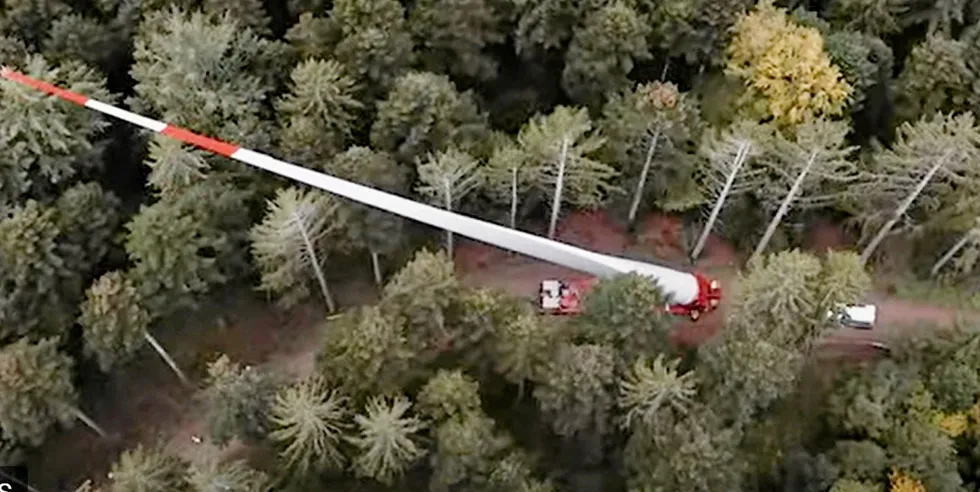 A Hohenlochen blade on its way up to the wind farm.