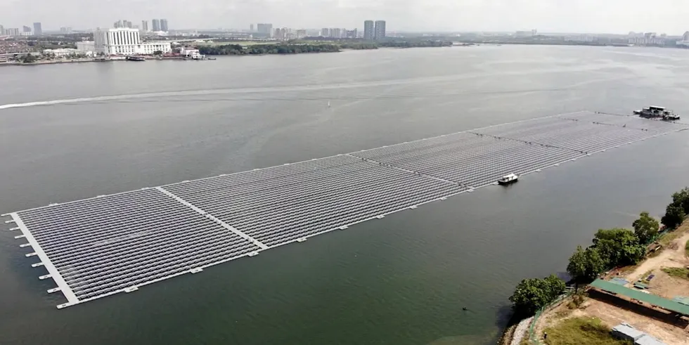 Sunseap floating solar array in Asia