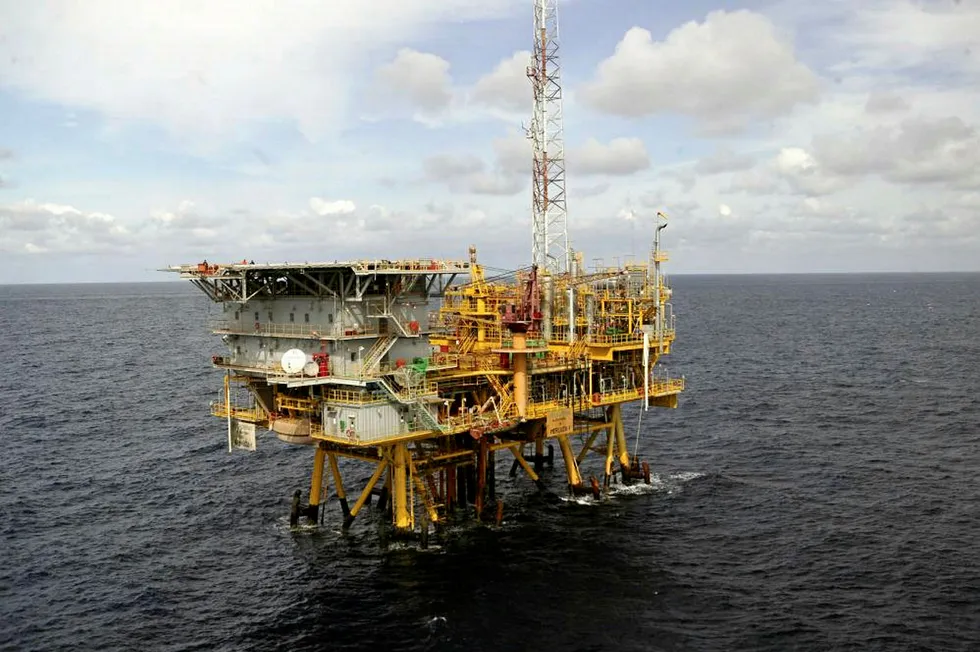 Offline: the PMLZ-1 fixed production platform in the Merluza field