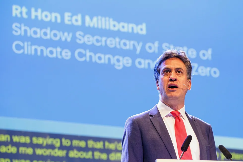 Miliband said Labour would be "laser focused" on kicking fossil fuels off the grid by 2030.