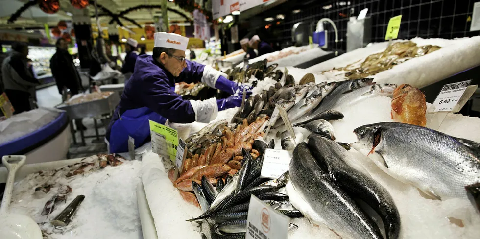 Demand remains strong, Norwegian exporters say, but farmed salmon prices continue to decline.
