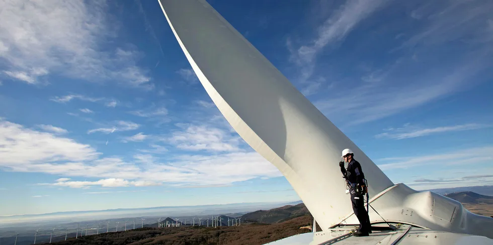 Image Editing – Windpark Poster - 15_01_461 SGRE. SGRE.