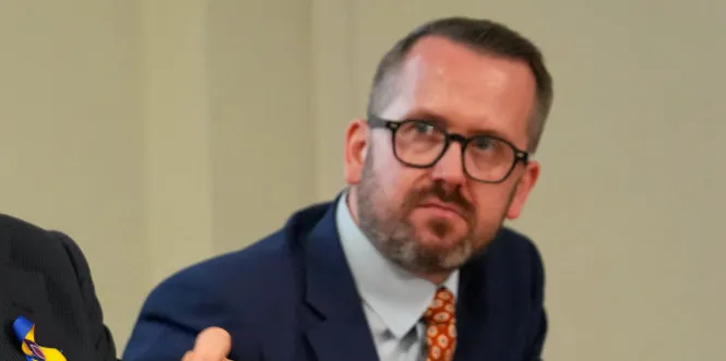 Stewart McDonald at a press conference following allegations that China is responsible for cyberattacks on the UK Electoral Commission.