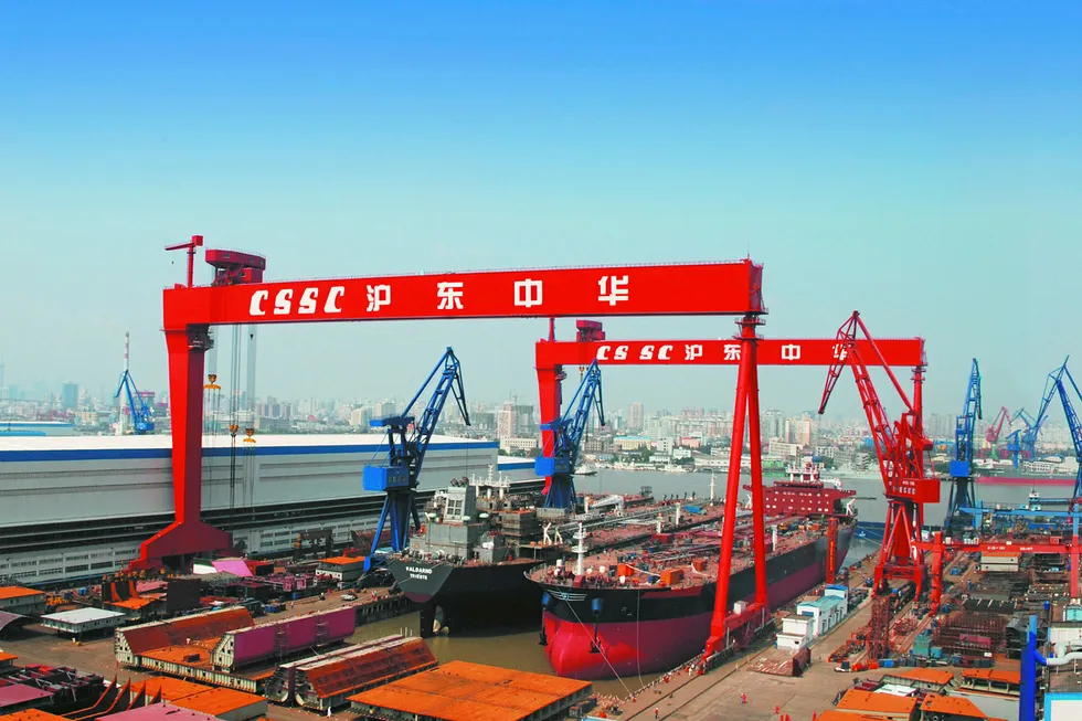 New orders: Hudong-Zhonghua Shipbuilding to construct Petronas' newbuild LNG carriers in Shanghai