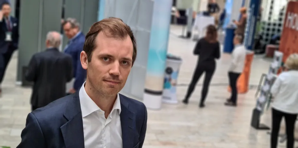 Pareto Securities's analyst Carl-Emil Johannessen sees several benefits of scale for the salmon industry.