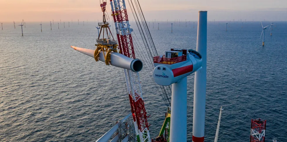 The last Siemens Gamesa 8.4MW turbine is added at the 487MW SeaMade project off Belgium.