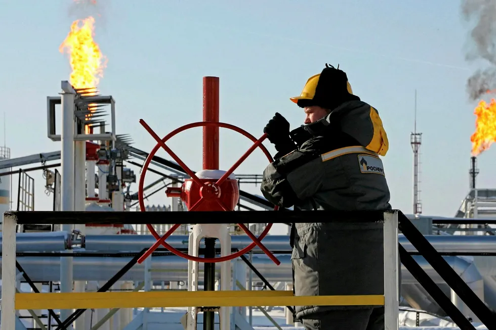 Below threshold: Flaring of by-pass gas at a field in West Siberia operated by Russia's largest oil producer, Rosneft