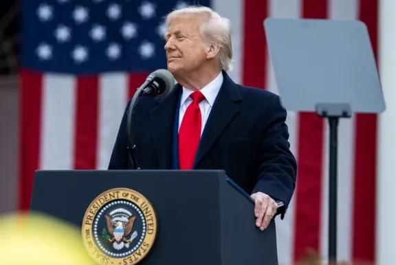 Trump pauses 'reciprocal' tariffs, increases China's rate to 125%