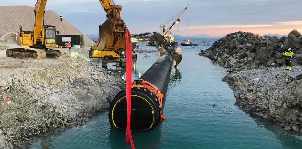 Andfjord Salmon connected the inlet pipe, a big step towards completing its land-based salmon farm.