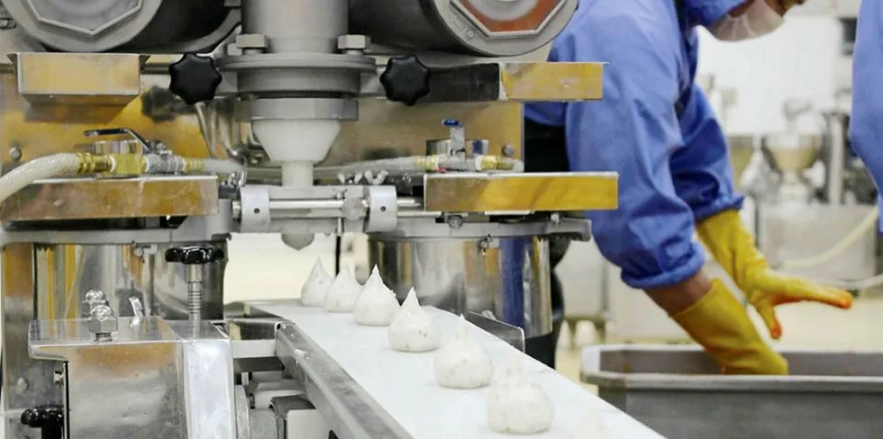In January GAPP visited with Ding Wei Tai, a leading producer of Wild Alaska Pollock surimi seafood products in China, to learn about the opportunity for surimi in this market.