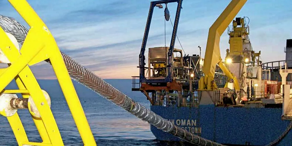 cable laying vessel