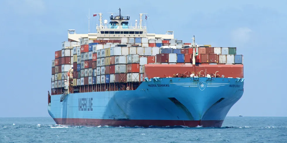 The global supply chain is having trouble recovering.