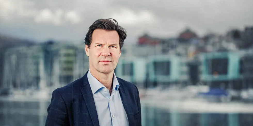 “As well as both the obvious short- and long-term negative consequences the decision will have for the industry's development, it must be pointed out that the resource rent tax regime places an excessive administrative burden on the industry,” said Leroy Seafood CEO Henning Beltestad.