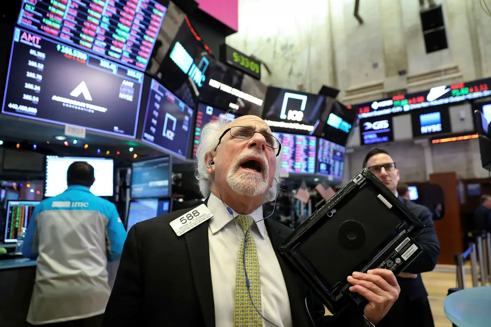 Oil price: Brent crude futures fell $1.17 to settle at $60.28 a barrel, a 1.90% loss