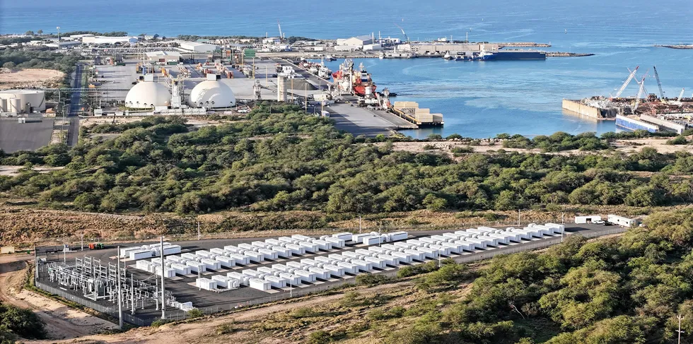 The KES battery project is located on eight acres of industrial land on the southwest side of the Hawaiian island of Oahu, near the state capital Honolulu.