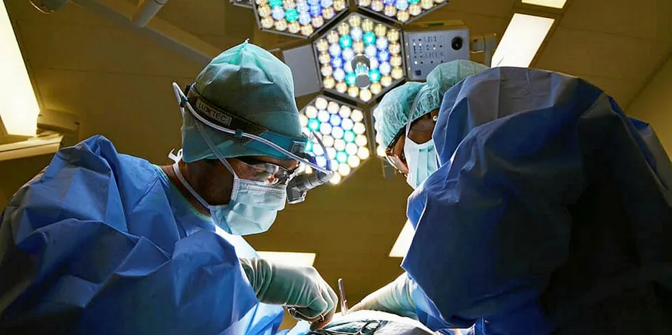 Norwegian biotech firms inks consulting deal with a former surgeon.