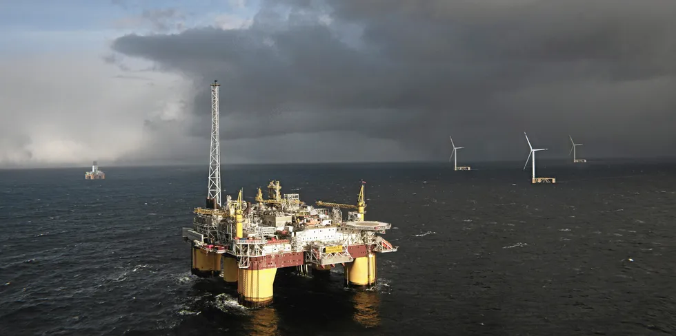 . WindGrid mobile offshore wind units floating wind oil gas. Decarb. Decarb.