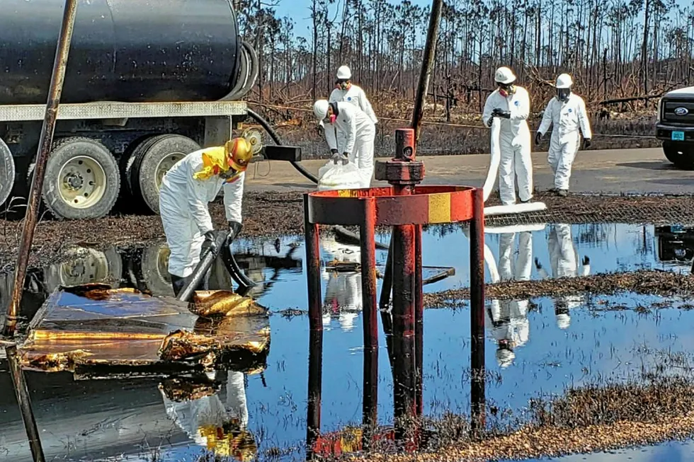Spill recovery: at South Riding Point terminal, Bahamas