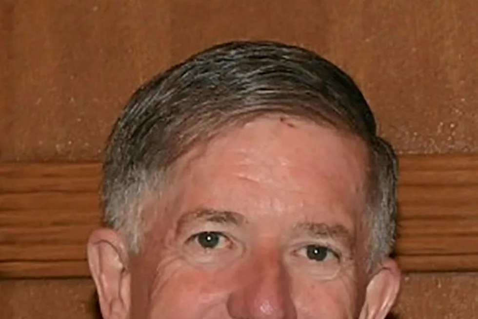 Advances: USGS director James Reilly