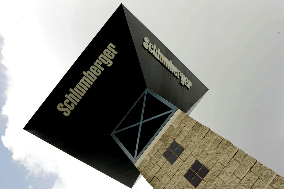 Massive loss: Schlumberger